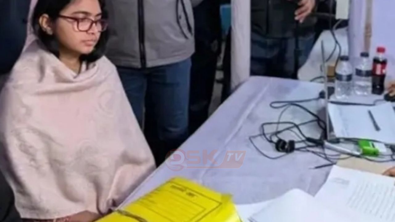 ফের মনোনয়ন ফিরে পেতে ইসিতে আপিল তাসনিম জারা