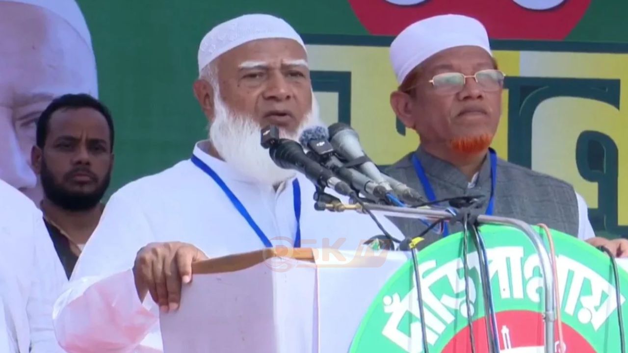 যুবকরা তৈরি হয়ে যাও, আগামীর বাংলাদেশ তোমাদের হাতে&rdquo;