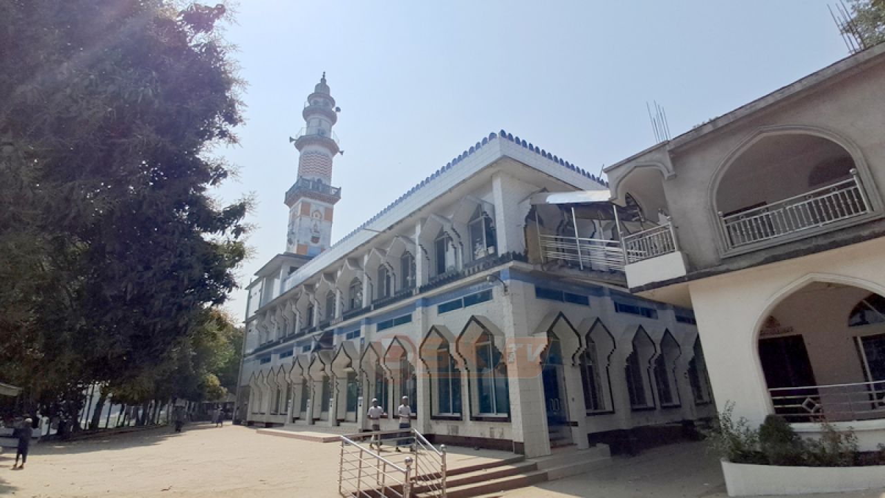 চাঁদপুরে হাদিয়া ছাড়াই একই গ্রামের ১৬ মসজিদে পড়ানো হয় খতমে তারাবি