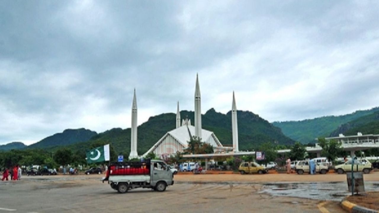 ইরান-যুক্তরাষ্ট্র বৈঠক ঘিরে ইসলামাবাদে নিরাপত্তা জোরদার